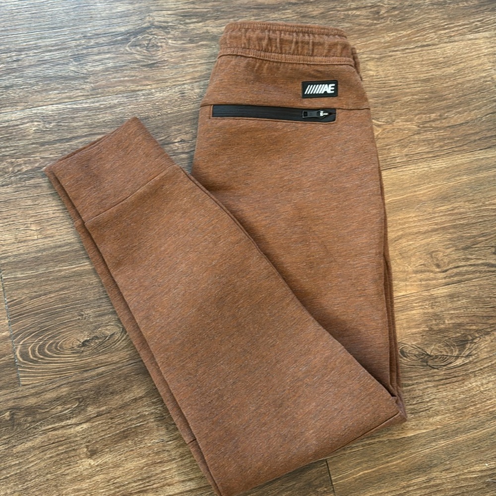 American Eagle joggers